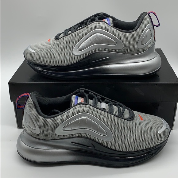 NIKE AIR MAX 720 WMNS - Picture 12 of 16